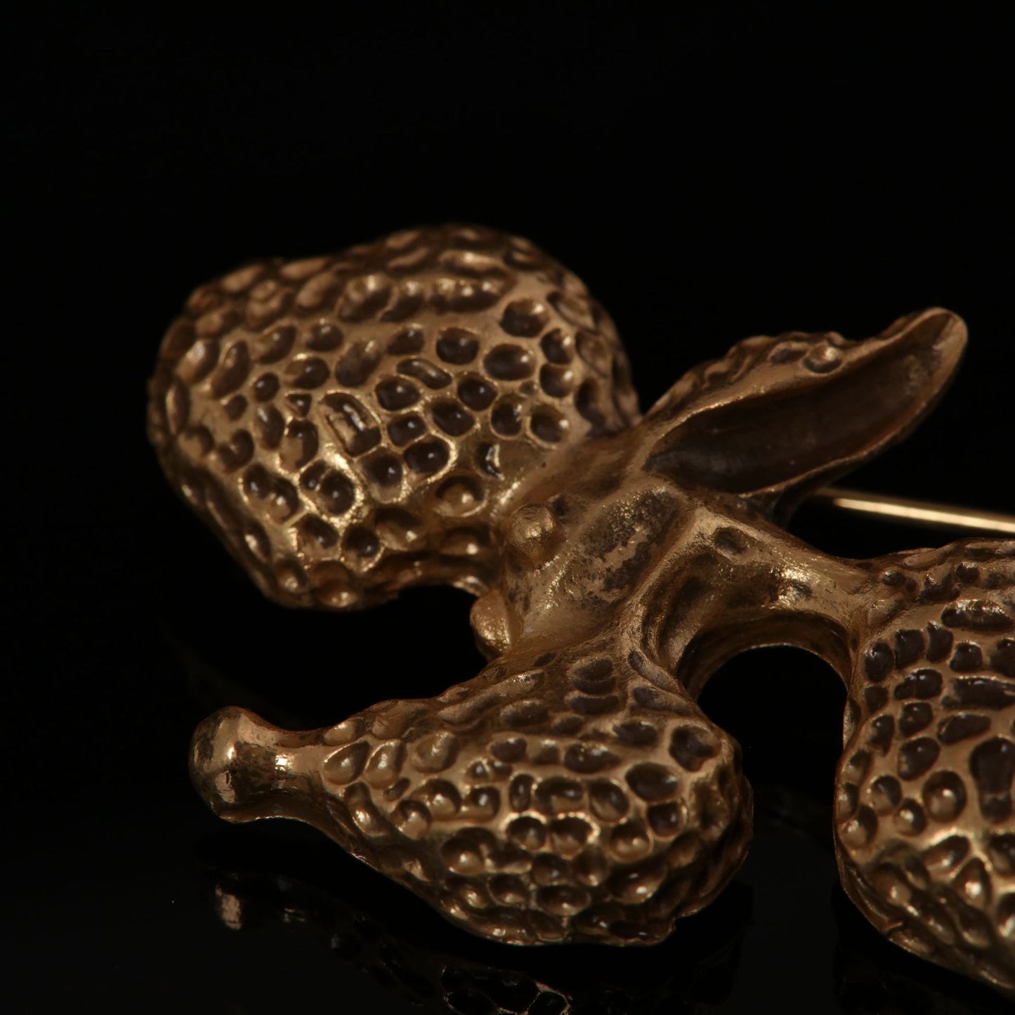 Vintage Statement Art Deco Brooches Timeless Style