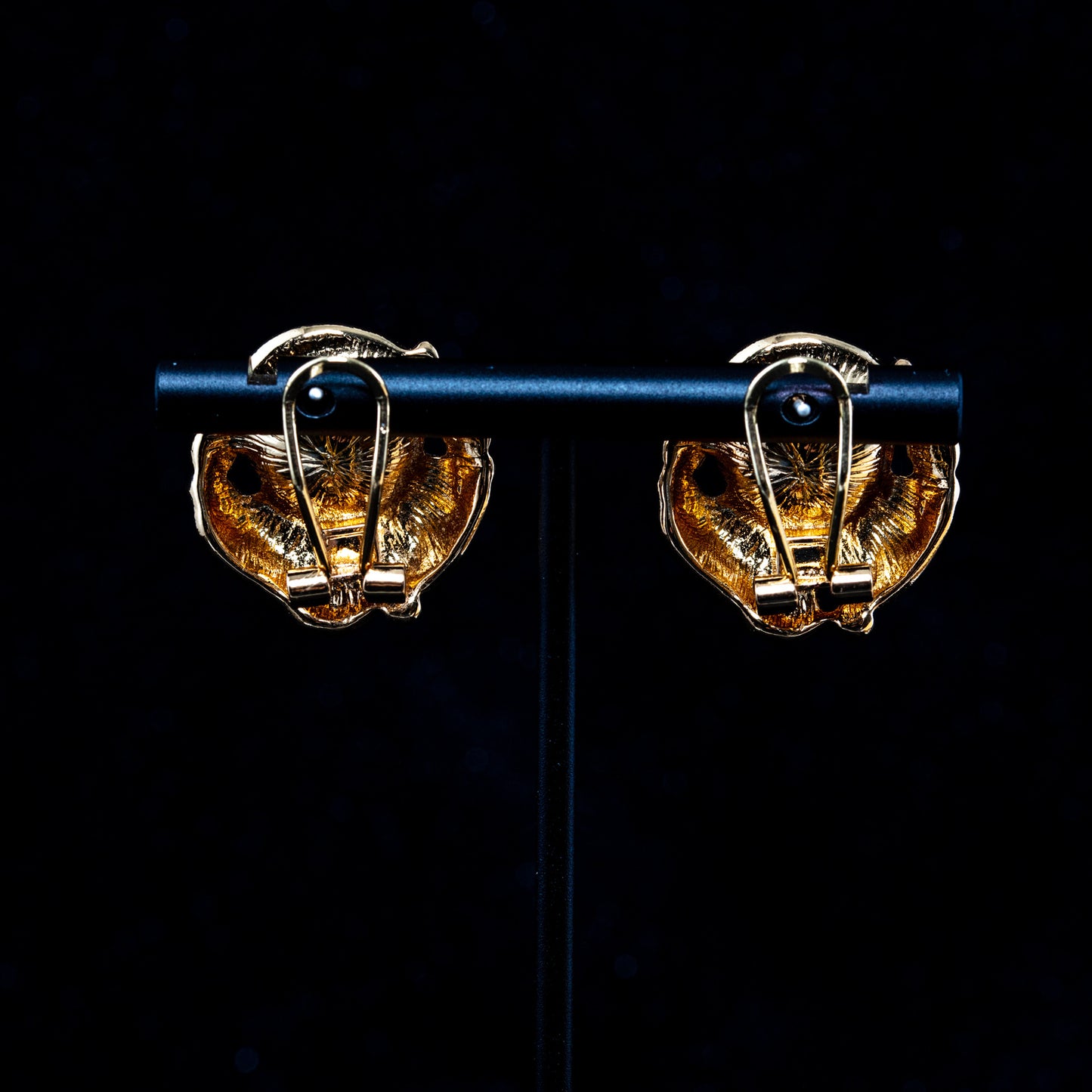 Vintage Pearl Heart Refined Earrings for Women