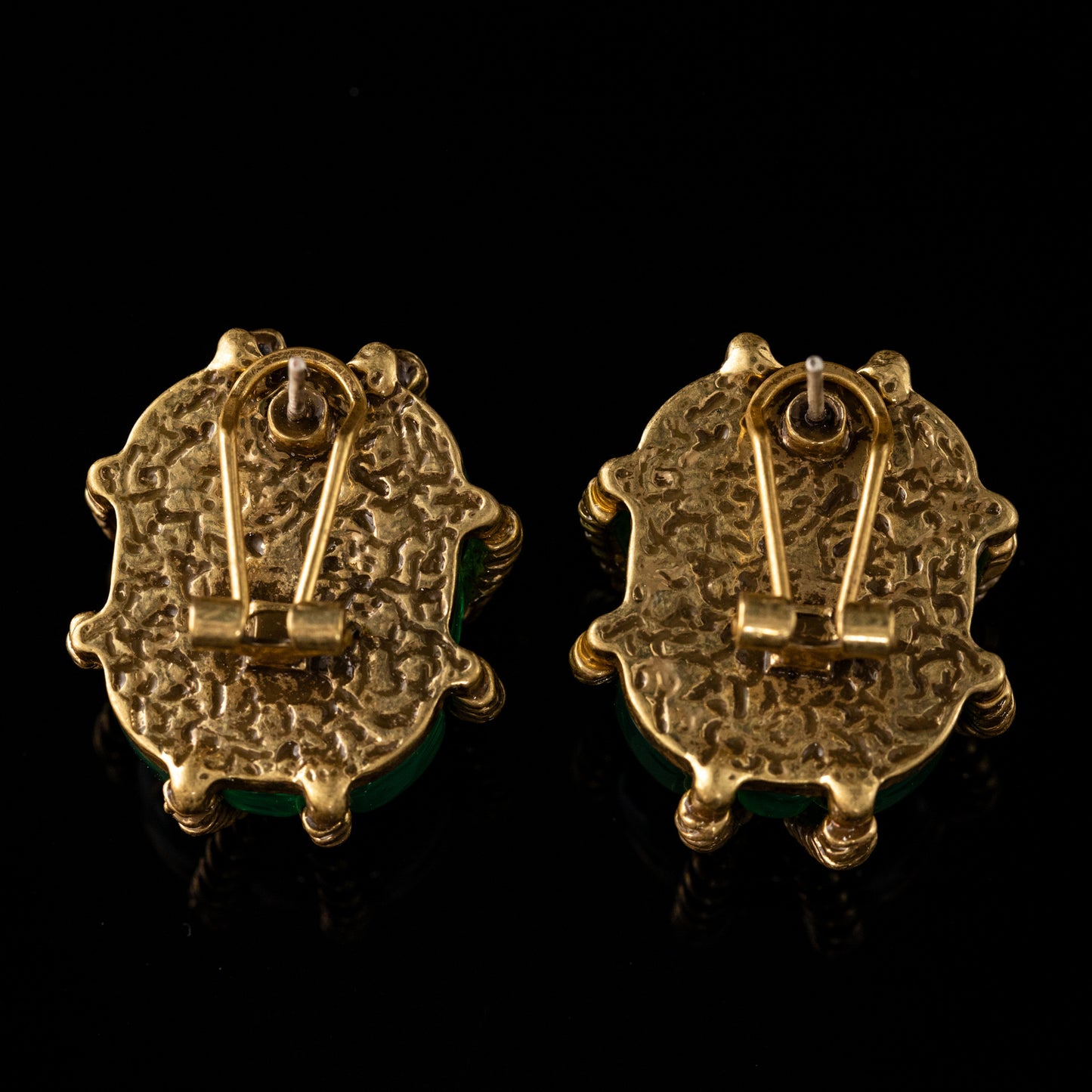 Vintage Heart Chic Elegant Earrings Handcrafted Design