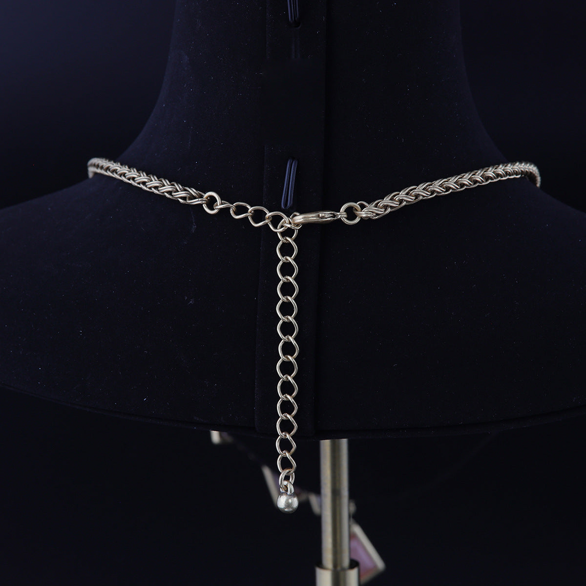 Vintage Geometric Chic Chic Necklace Handcrafted Design