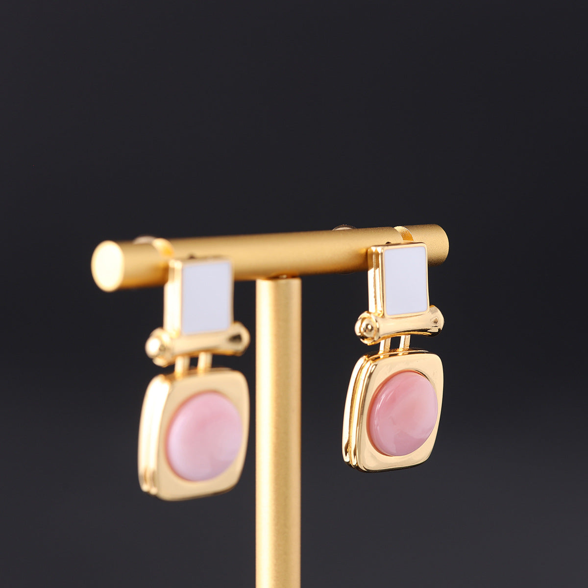 Vintage Shell Geometric Chic Handcrafted Earrings for Ladies