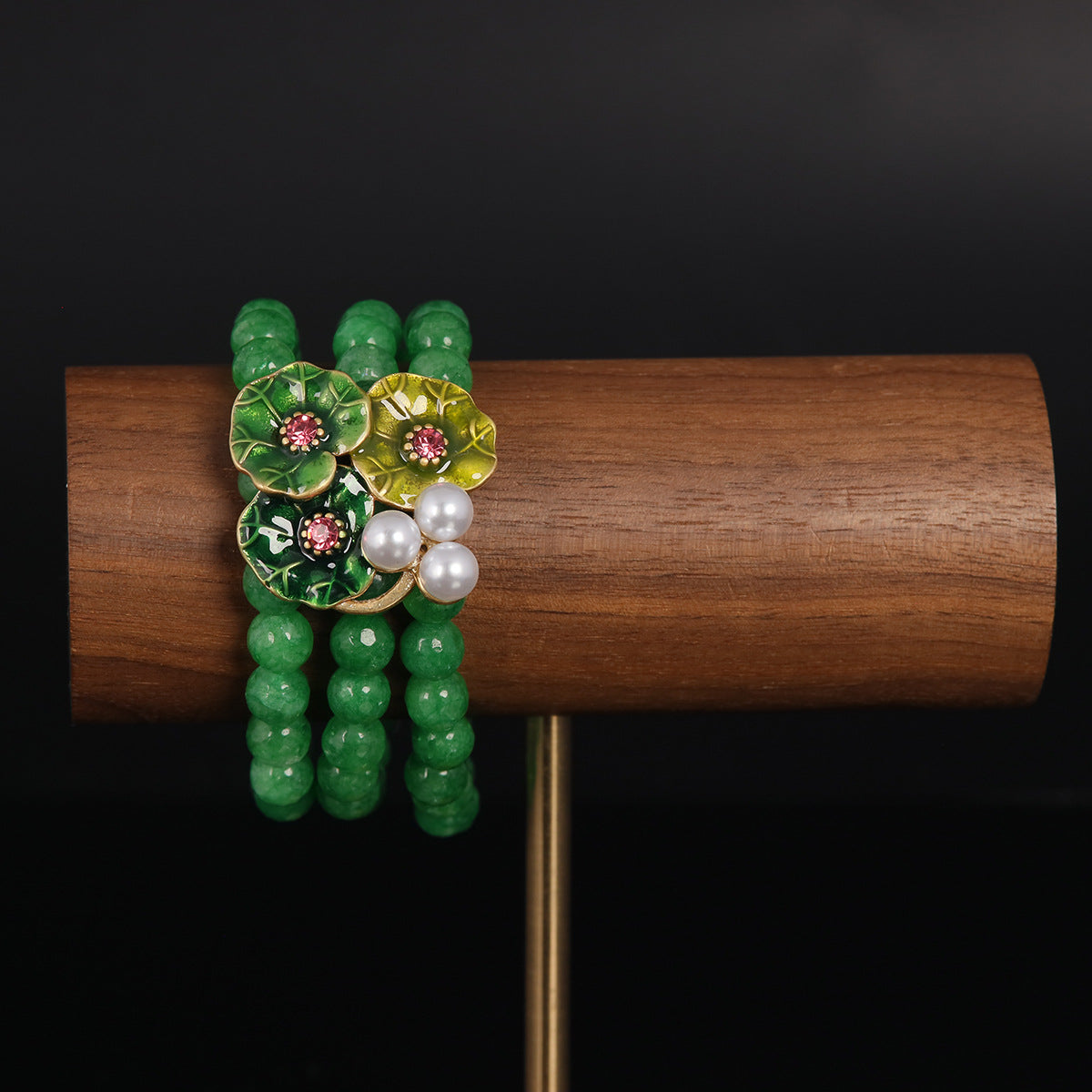 Vintage Leaf Artisan Baroque Bracelet Timeless Style