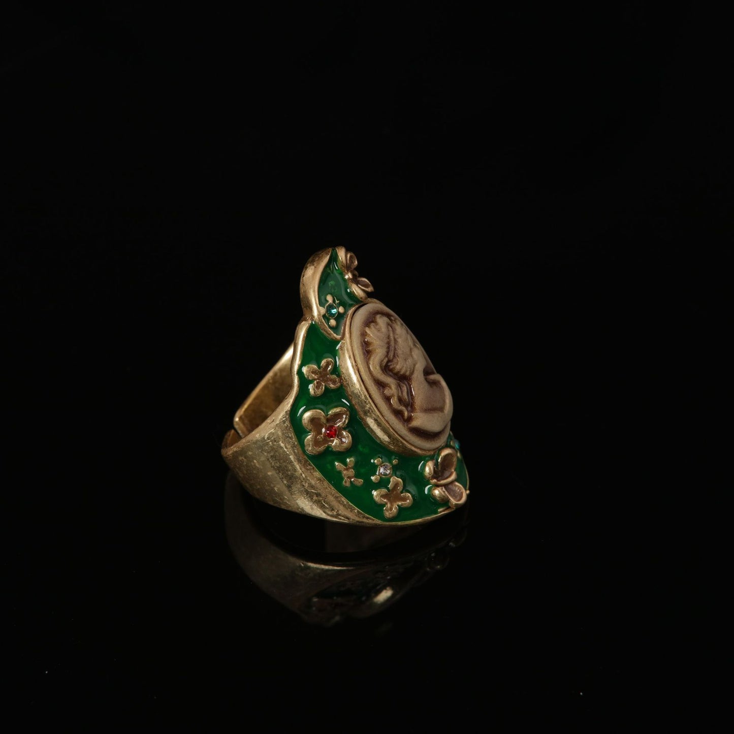 Vintage Enamel Timeless Elegant Open Ring