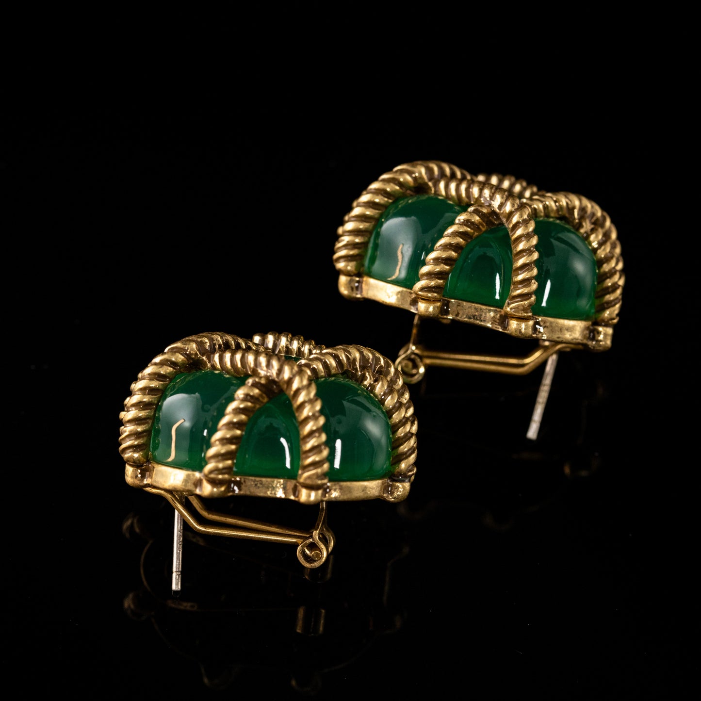 Vintage Heart Chic Elegant Earrings Handcrafted Design