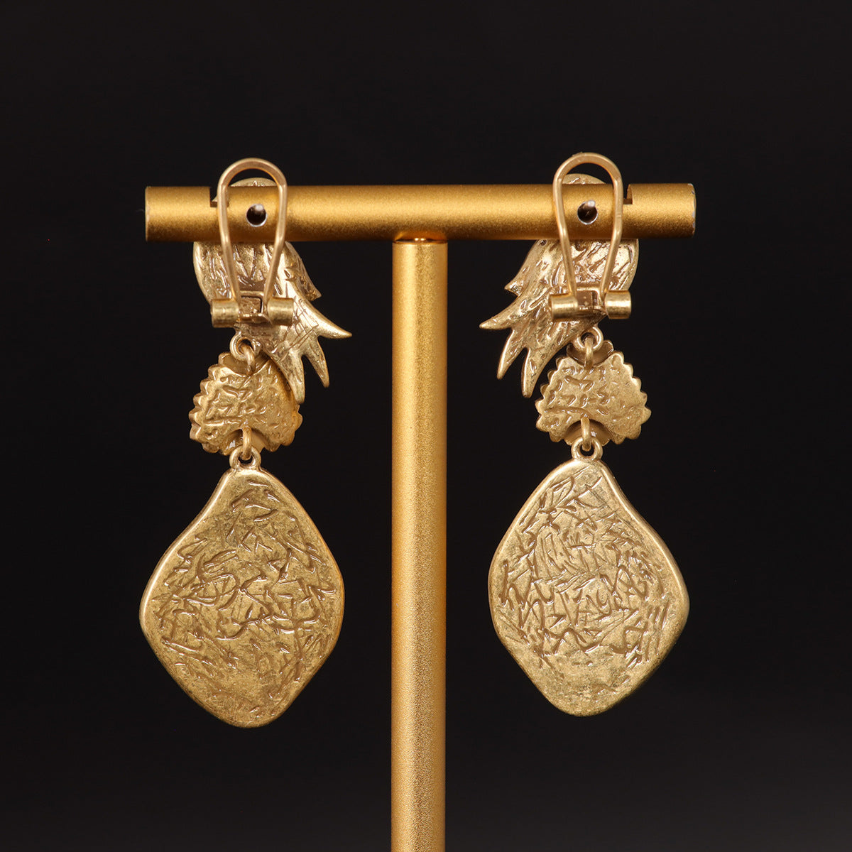 Vintage Leaf Timeless Stone Inlay Earrings for Women