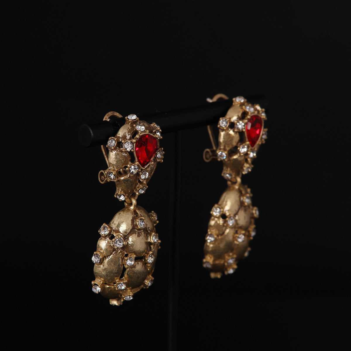 Vintage Crystal Chic Handcrafted Earrings Timeless Style