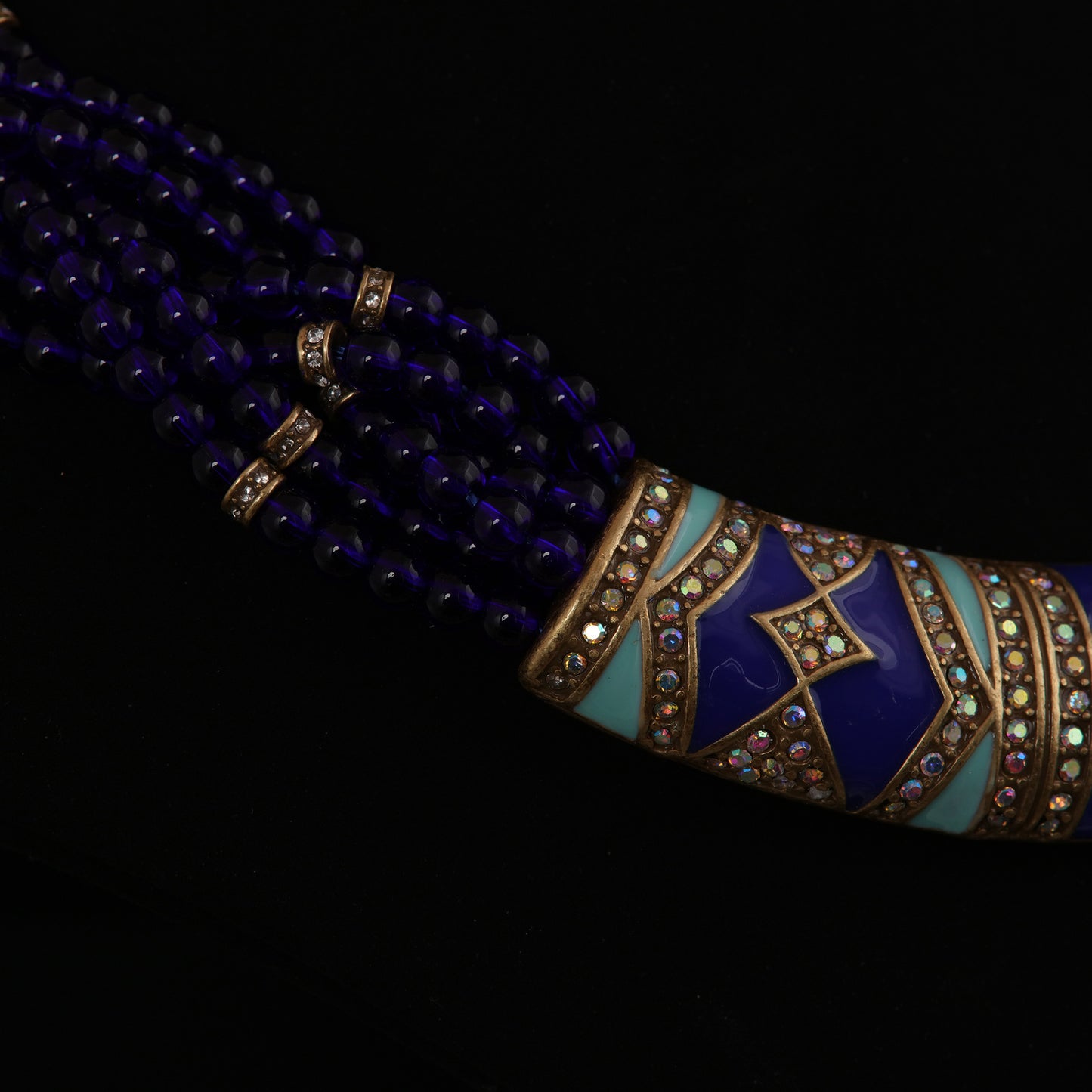 Vintage Refined Classic Timeless Necklace for Ladies