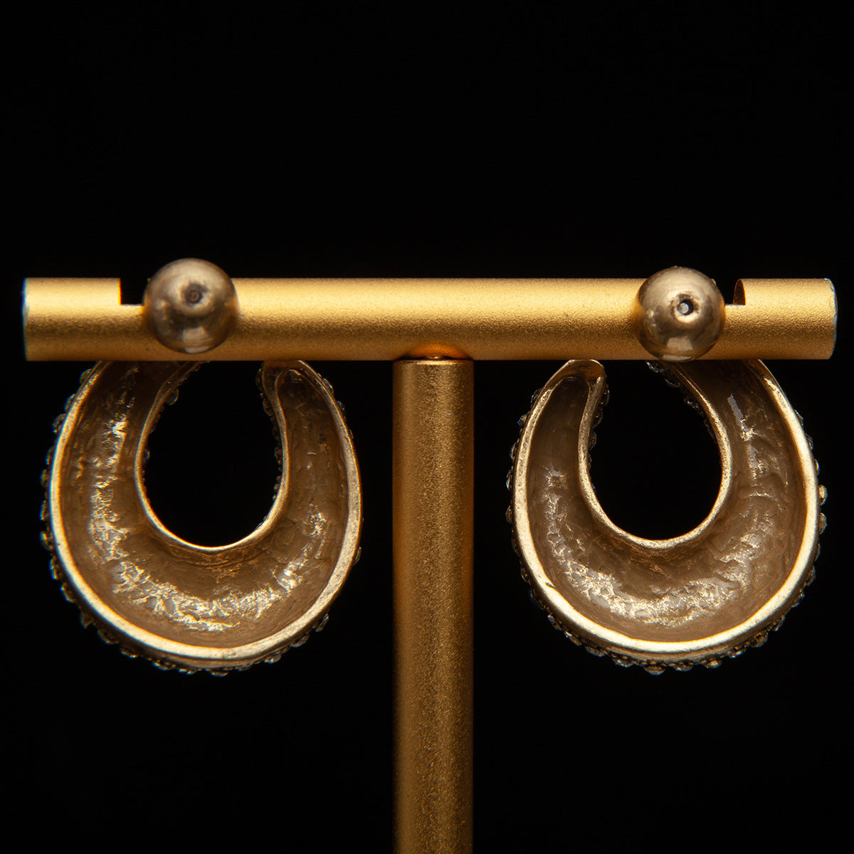 Vintage Elegant Statement Statement Earrings Timeless Style