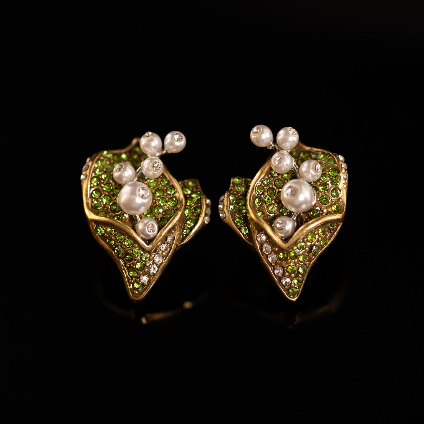 Vintage Refined Leaf Jewelry Set Heirloom Baroque