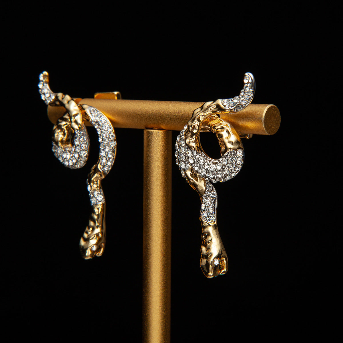 Vintage Refined Classic Chic Earrings for Ladies