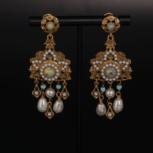 Vintage Pearl Luxury Handcrafted Earrings Timeless Style