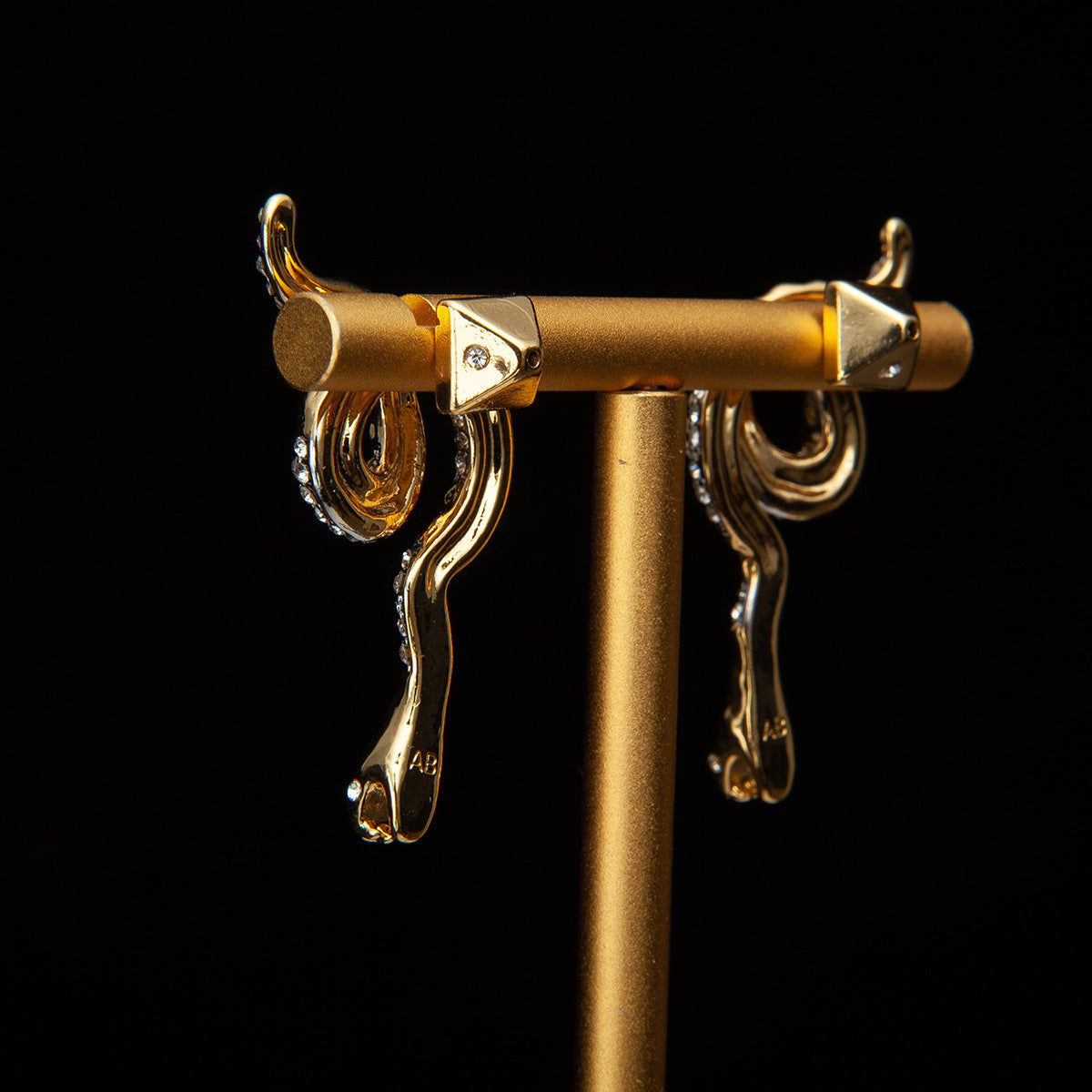 Vintage Refined Classic Chic Earrings for Ladies