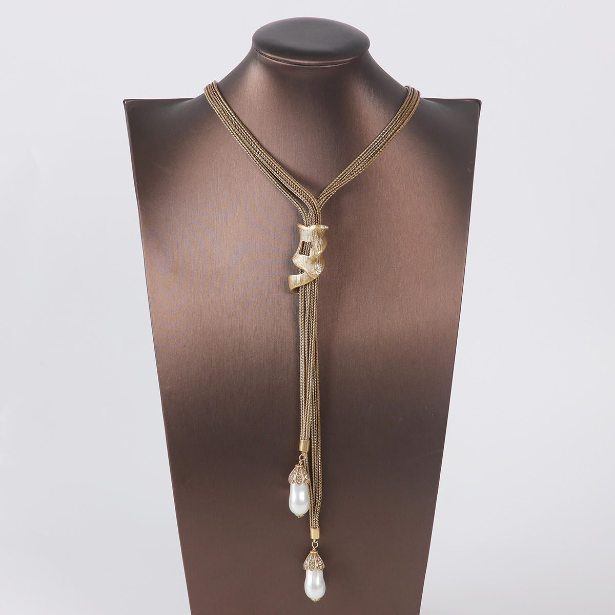 Vintage Timeless Refined Luxury Necklace for Ladies