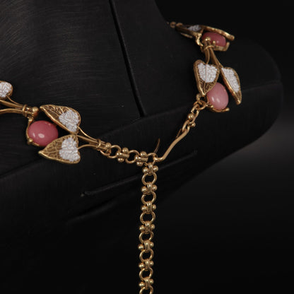 Vintage Enamel Leaf Chic Necklace Handcrafted Design