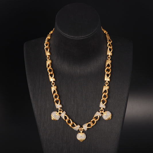 Vintage Artisan Polished Refined Necklace for Ladies