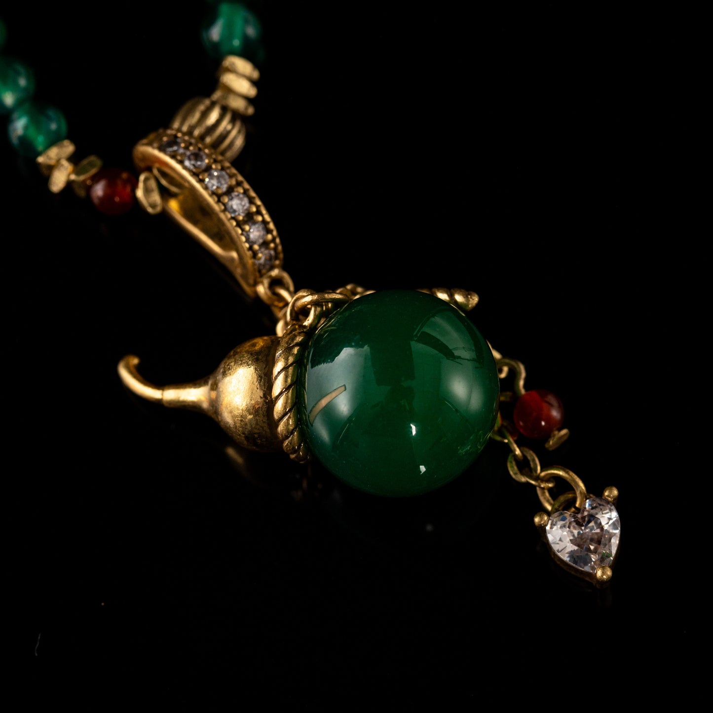 Vintage Classic Refined Elegant Necklace for Women