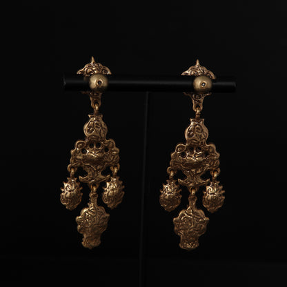 Vintage Crystal Chic Artisan Earrings Handcrafted Design