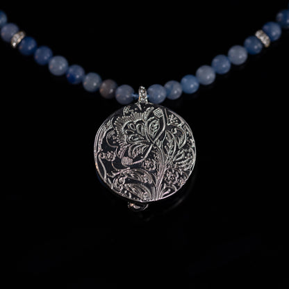 Vintage Natural Stone Elegant Necklace Handcrafted Design