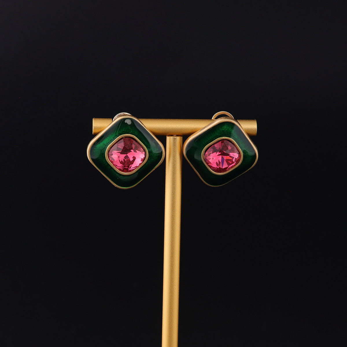 Vintage Geometric Artisan Artisan Earrings Handcrafted Design