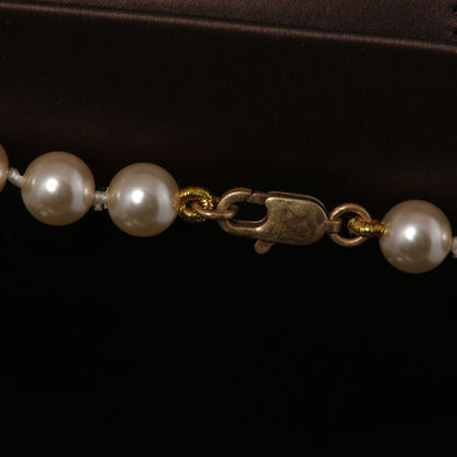 Vintage Pearl Floral Timeless Necklace for Ladies