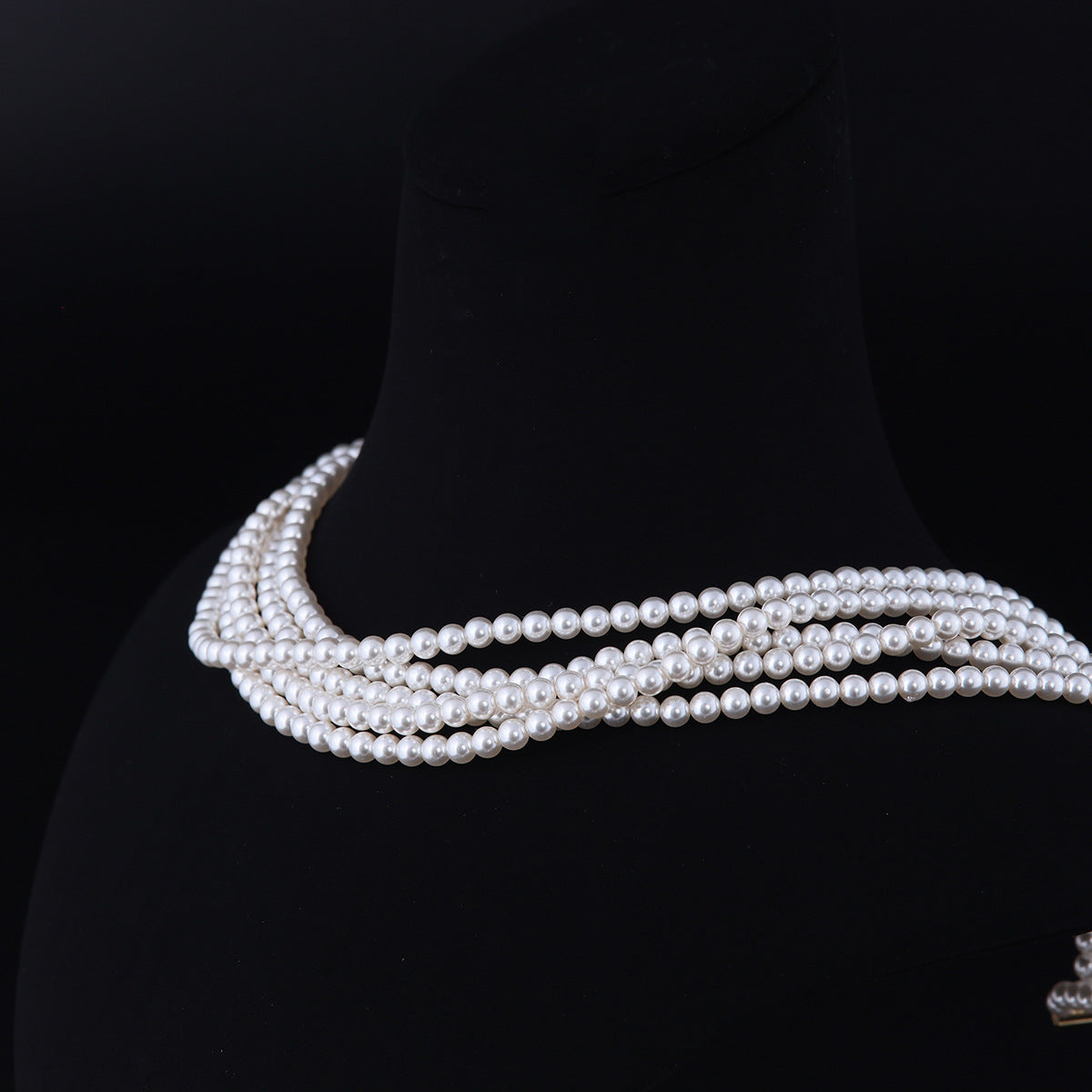 Vintage Geometric Refined Timeless Necklace for Ladies