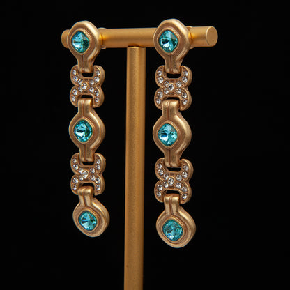 Vintage Luxury Classic Chic Earrings Timeless Style
