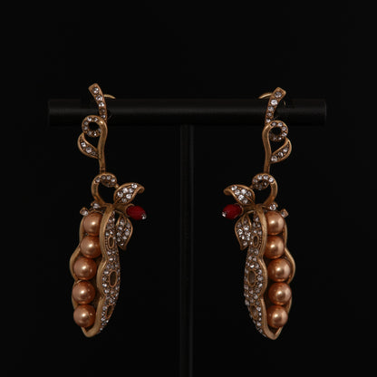 Vintage Pearl Classic Polished Earrings Timeless Style