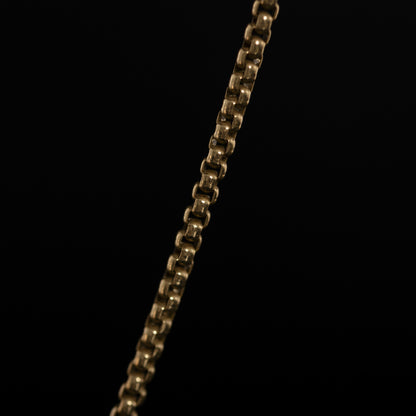Vintage Refined Classic Elegant Necklace Timeless Style