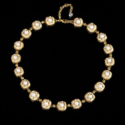 Vintage Pearl Floral Statement Stone Inlay Necklace for Ladies