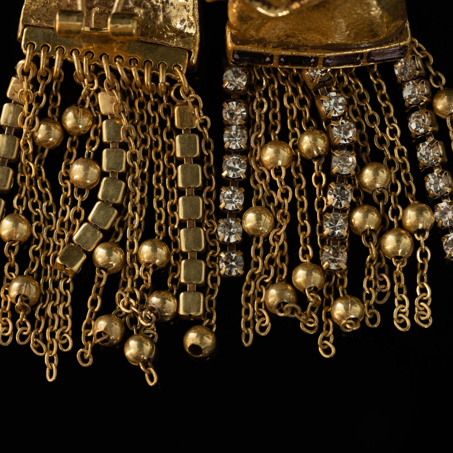 Vintage Elegant Classic Statement Earrings Timeless Style