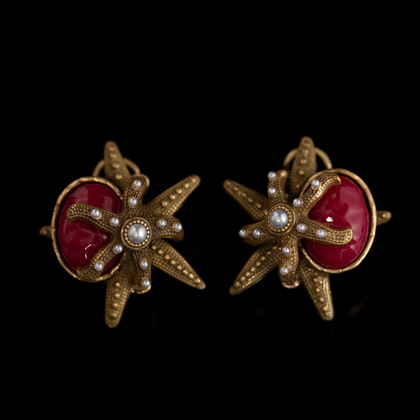 Vintage Pearl Star Timeless Polished Earrings for Women