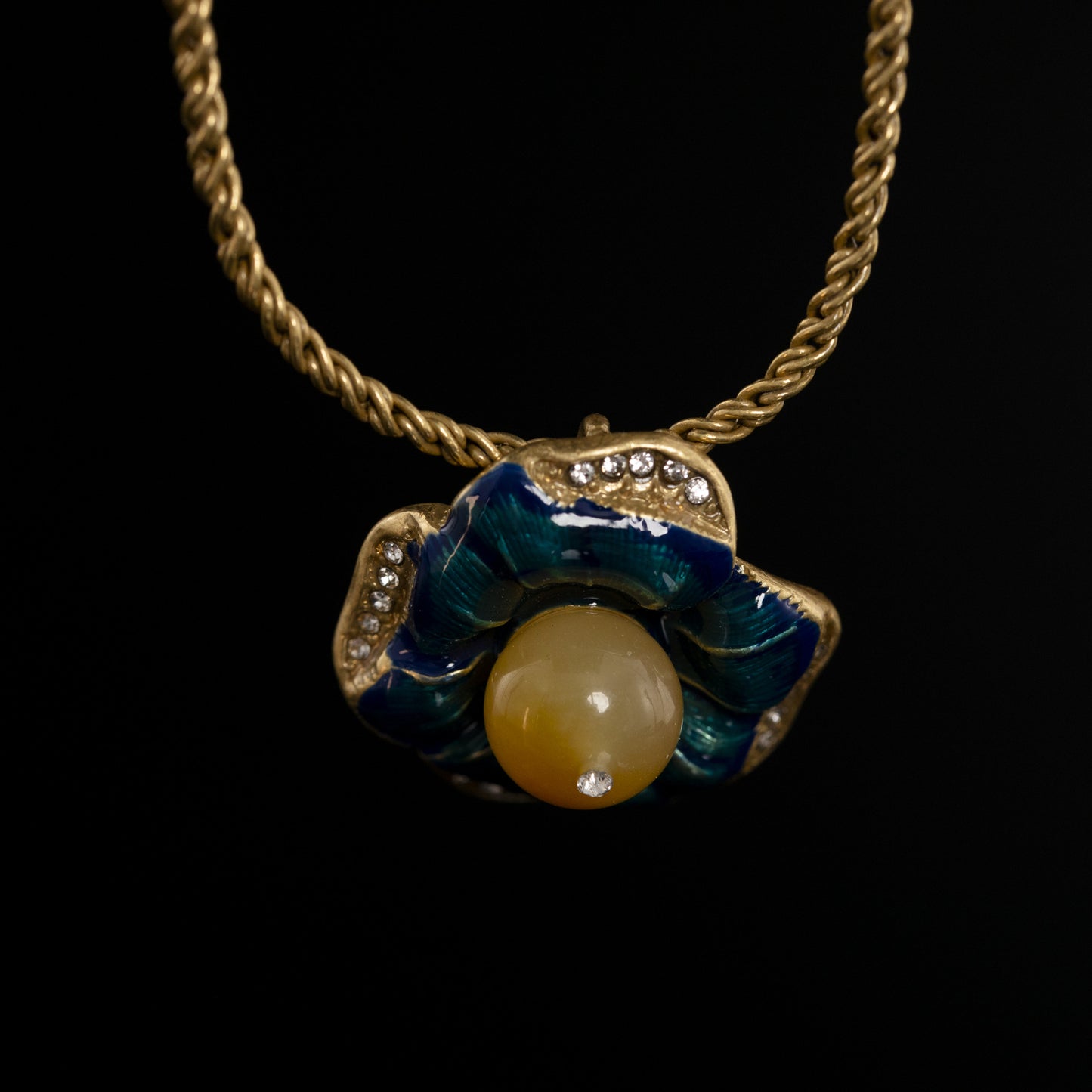 Vintage Enamel Star Classic Handcrafted Necklace Timeless Style
