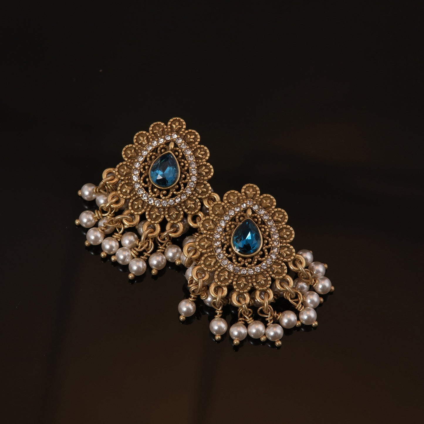 Vintage Pearl Statement Chic Earrings Timeless Style