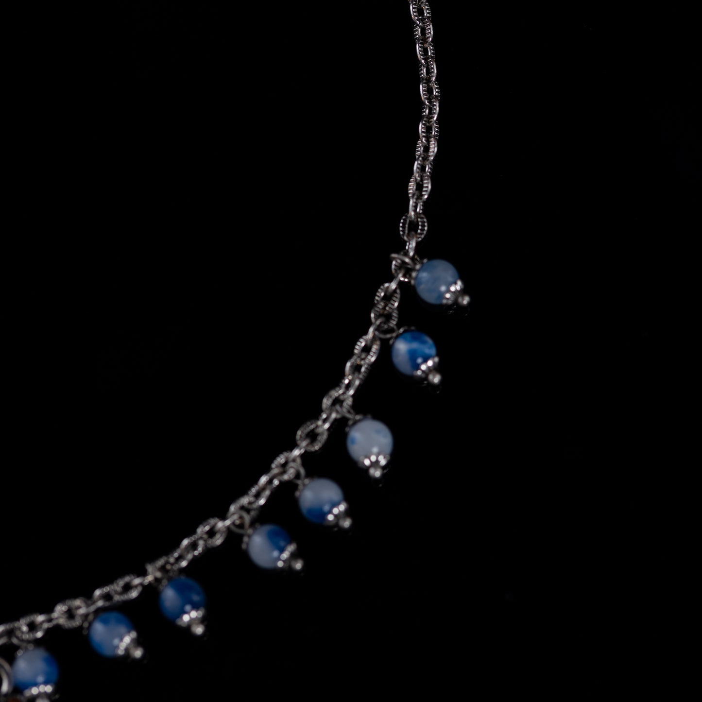 Vintage Glass Chic Elegant Necklace Timeless Style
