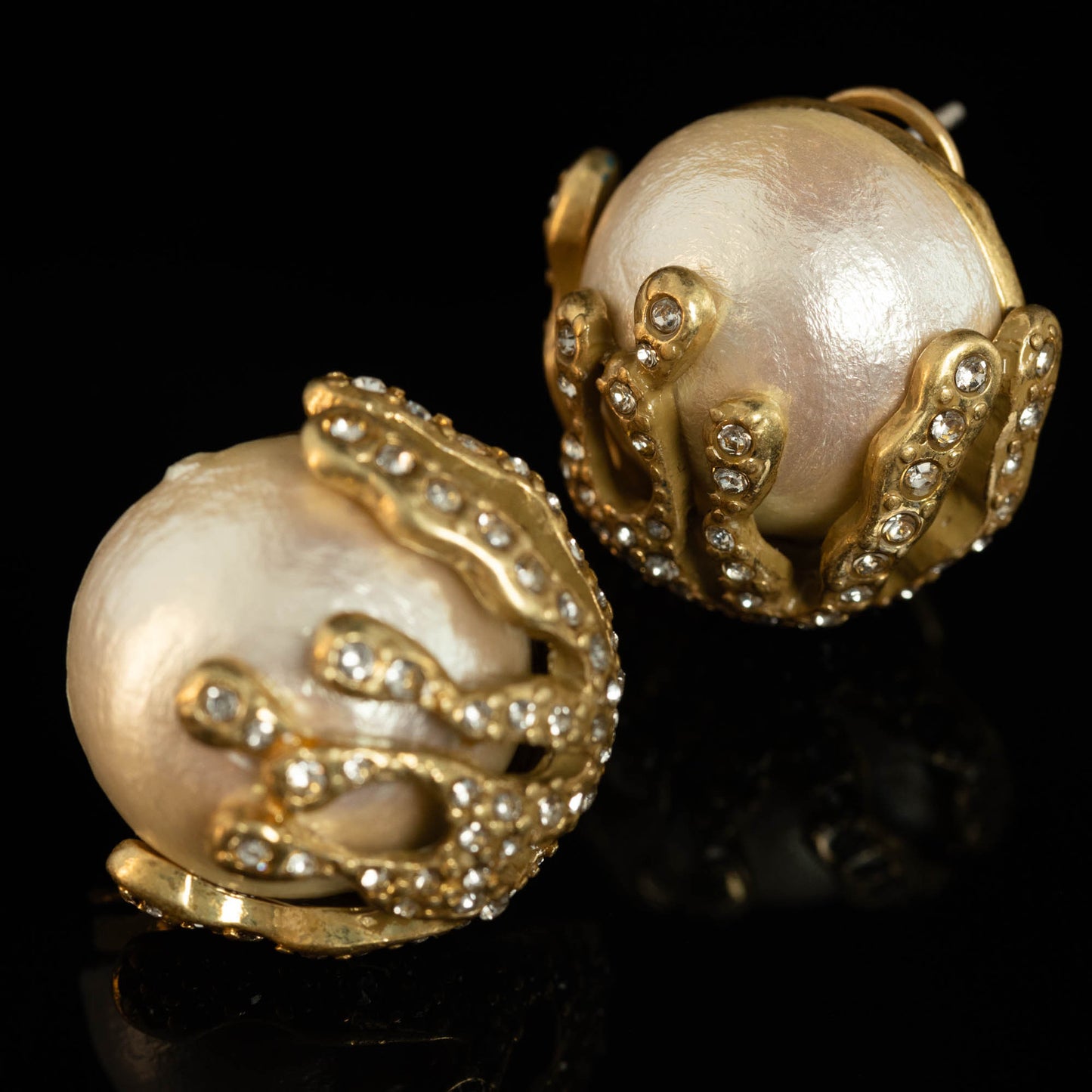 Vintage Timeless Polished Luxury Earrings Timeless Style