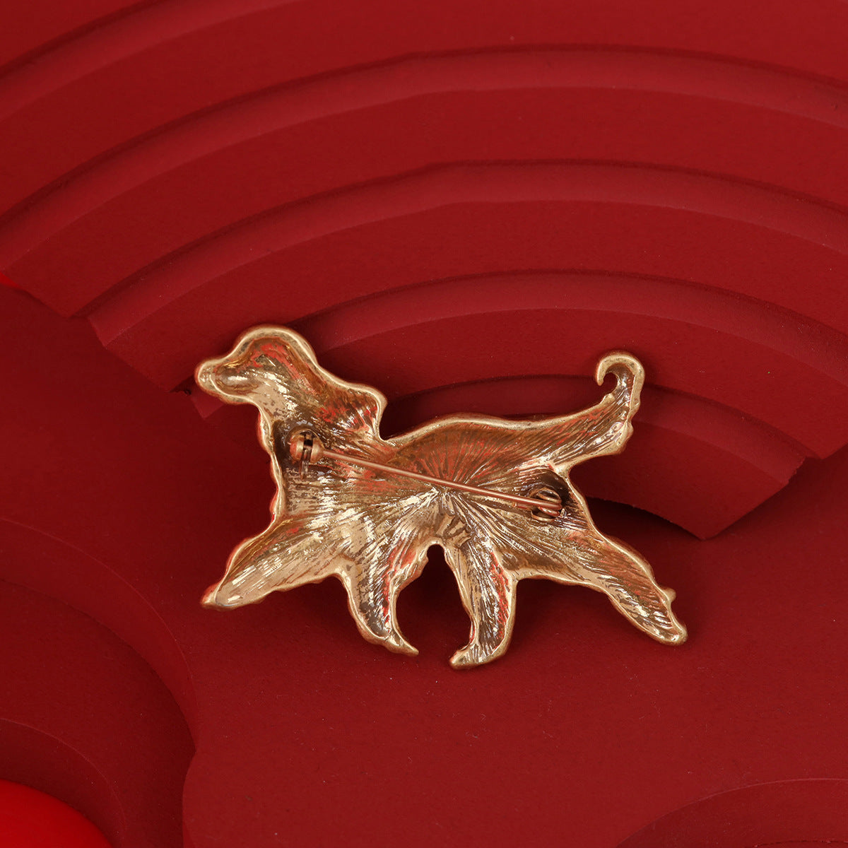Vintage Retro Elegant Timeless Brooches Handcrafted Design