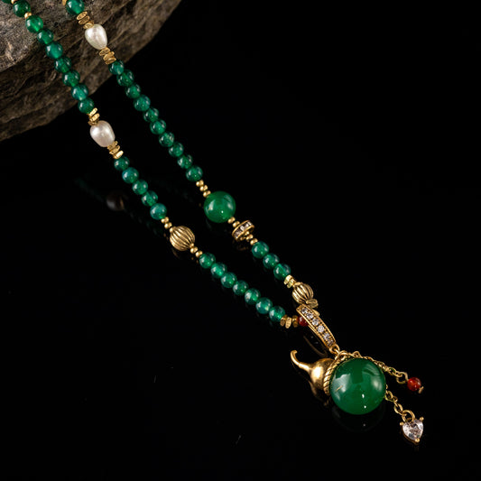 Vintage Classic Refined Elegant Necklace for Women