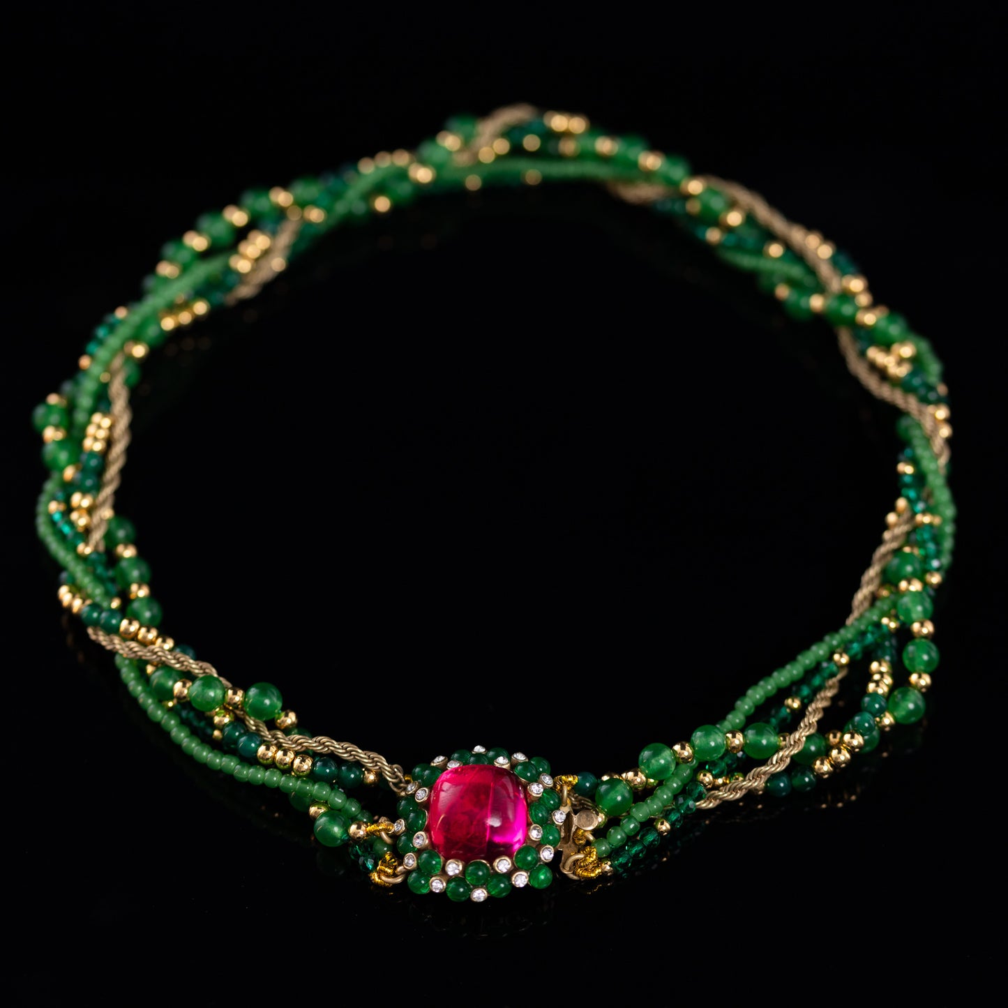 Vintage Timeless Statement Chic Necklace for Women