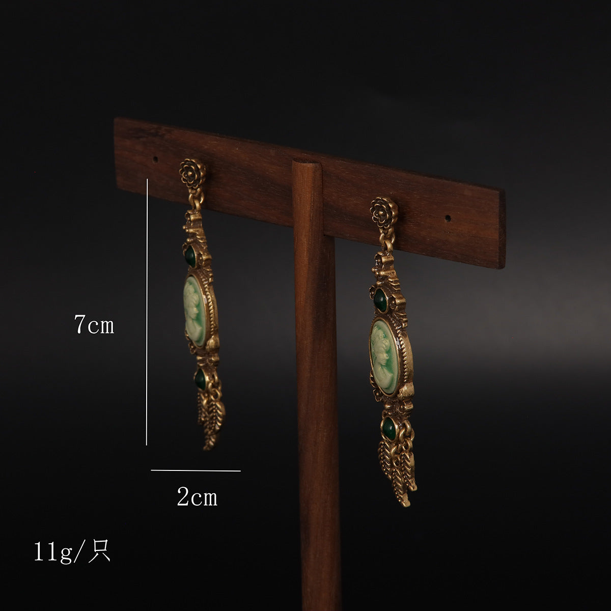 Vintage Leaf Luxury Elegant Earrings Handcrafted Design