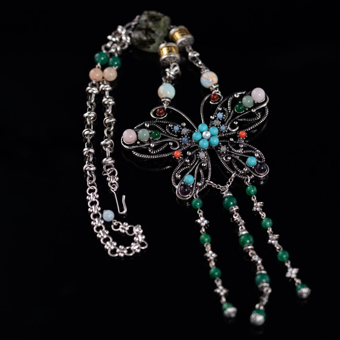 Vintage Natural Stone Butterfly Elegant Necklace Timeless Style