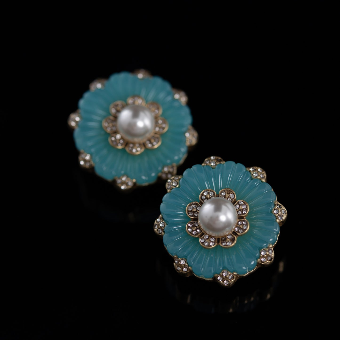 Vintage Pearl Floral Timeless Handcrafted Earrings Timeless Style