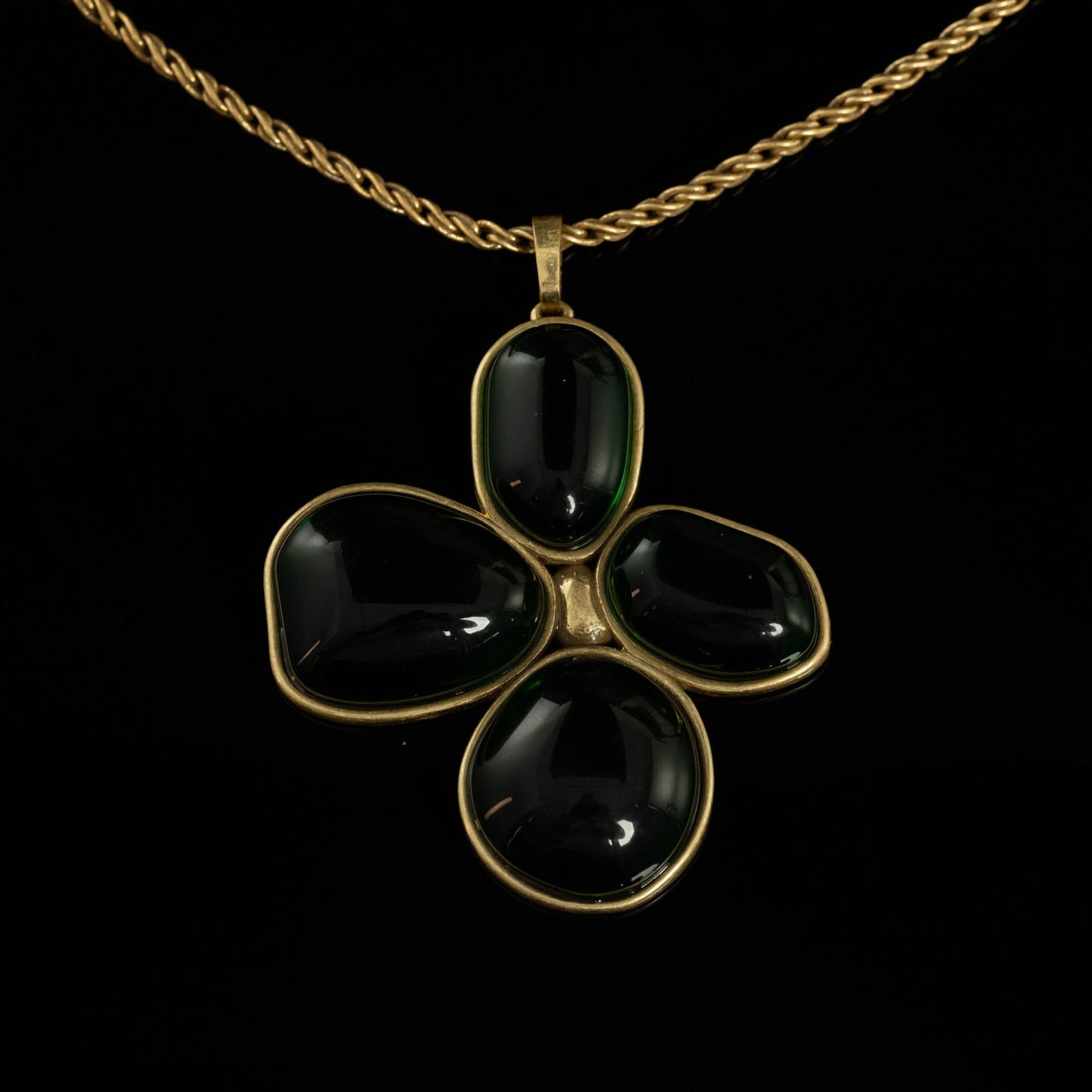 Vintage Floral Elegant Elegant Necklace for Ladies