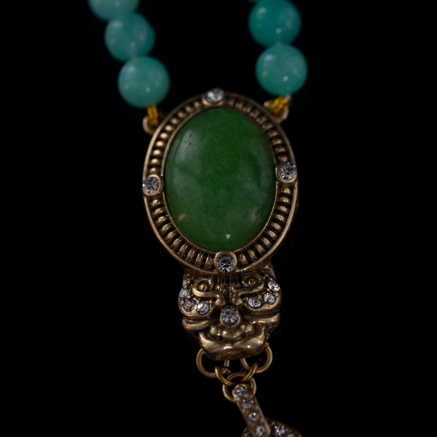 Vintage Natural Stone Luxury Necklace Timeless Style