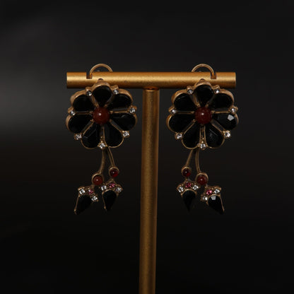 Vintage Floral Chic Handcrafted Earrings Timeless Style