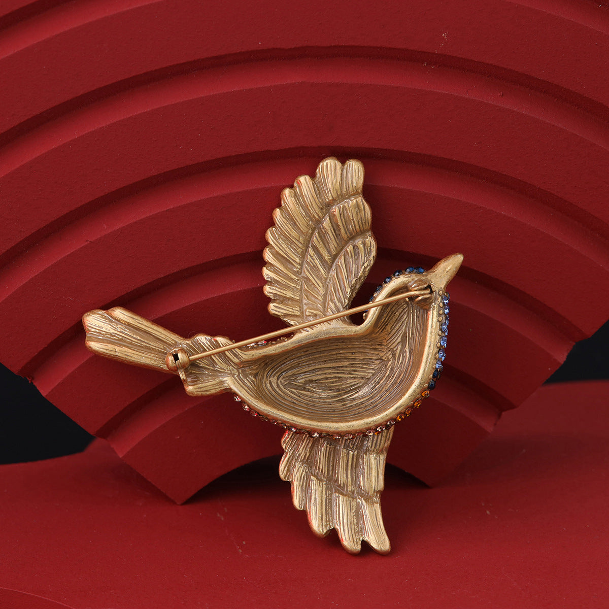 Vintage Refined Baroque Minimalist Brooches Handcrafted Design