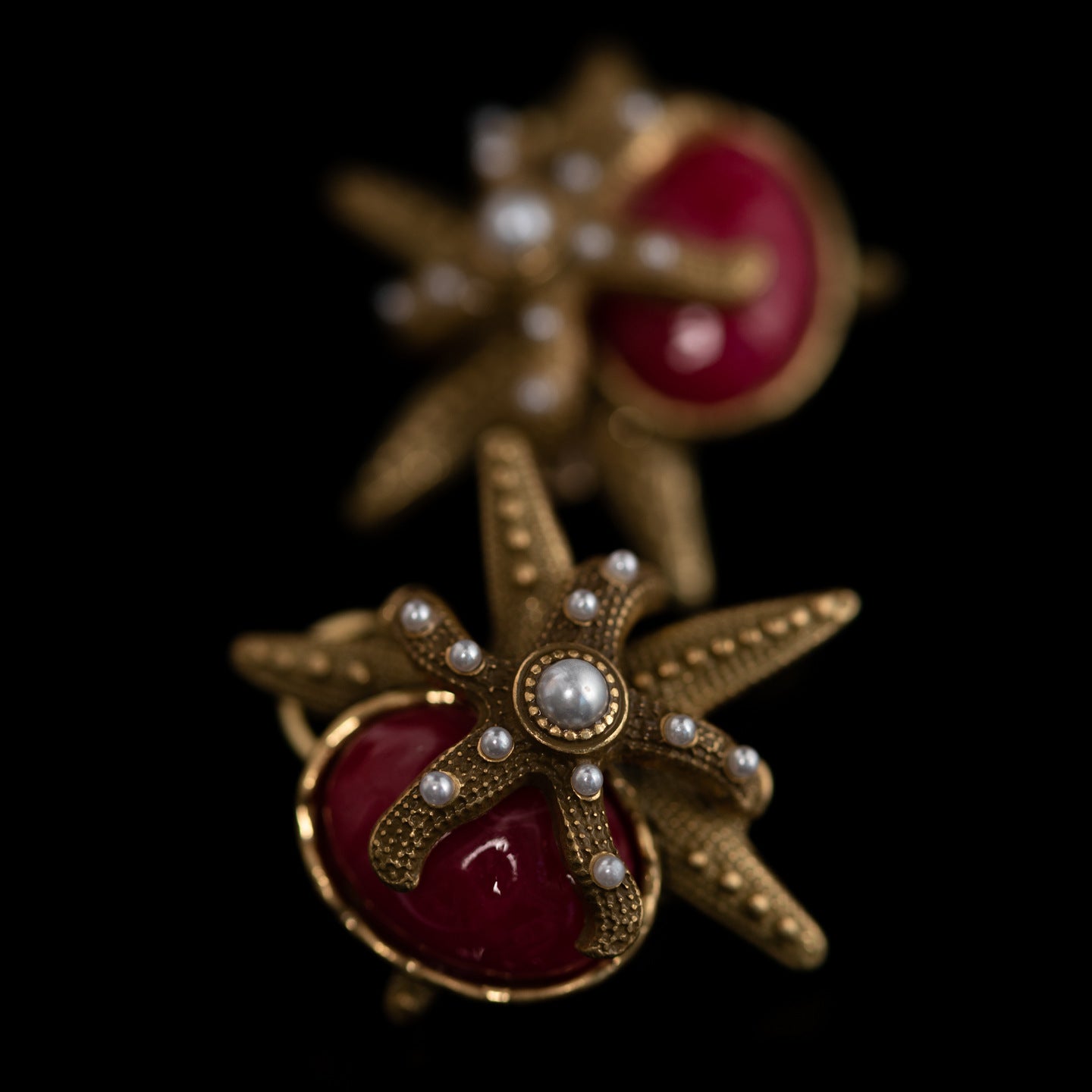 Vintage Pearl Star Timeless Polished Earrings for Women