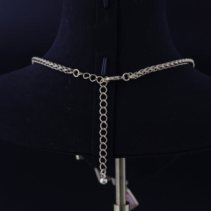 Vintage Geometric Chic Chic Necklace Handcrafted Design