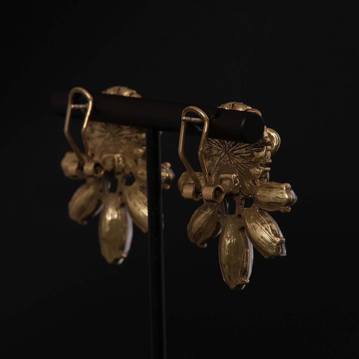 Vintage Refined Luxury Timeless Earrings for Women