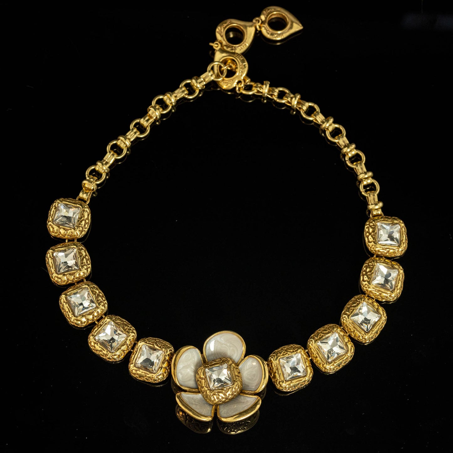 Vintage Enamel Timeless Elegant Necklace for Women