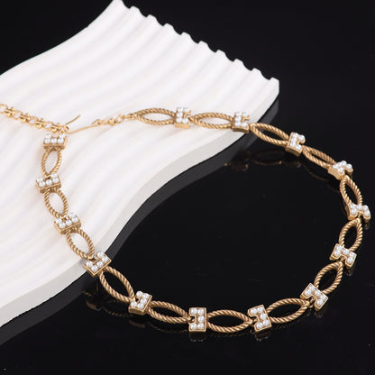 Vintage Statement Handcrafted Classic Necklace for Ladies